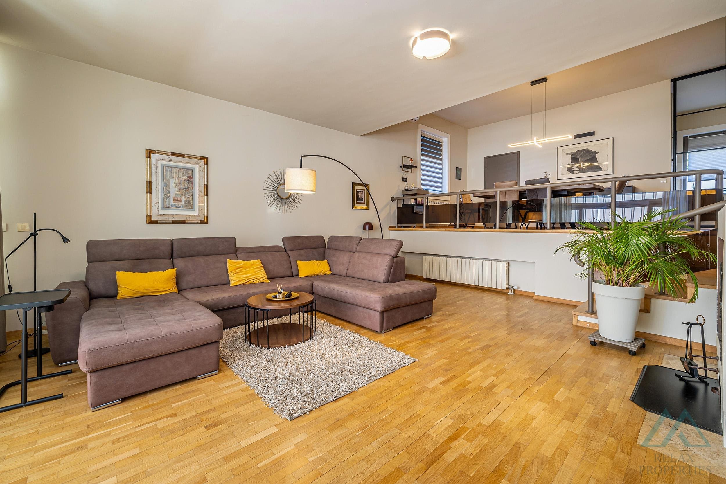 Dom s výhľadom na more a záhradou, 400m od mora, Njivice, ostrov Krk - foto 10