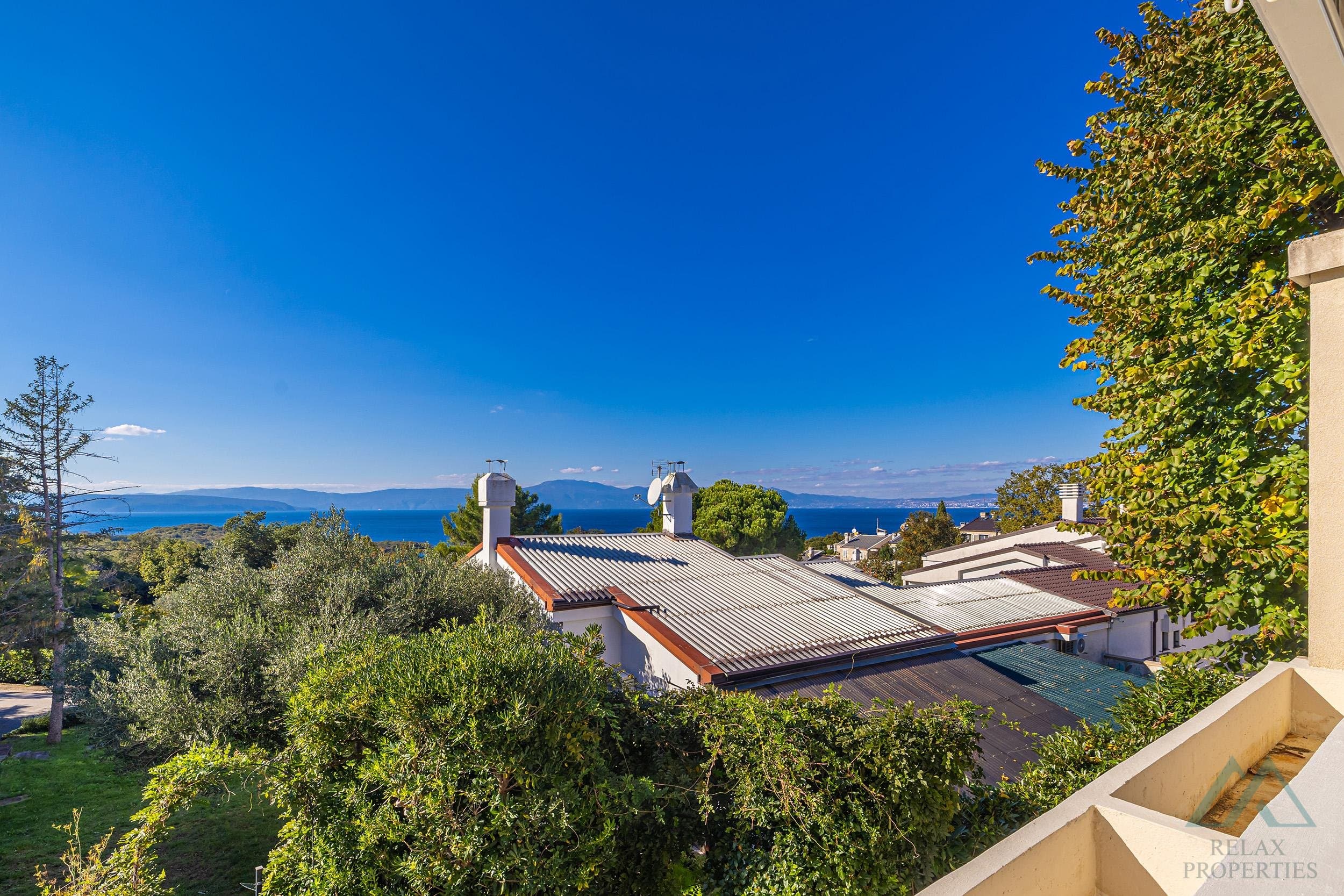 Dom s výhľadom na more a záhradou, 400m od mora, Njivice, ostrov Krk - foto 19