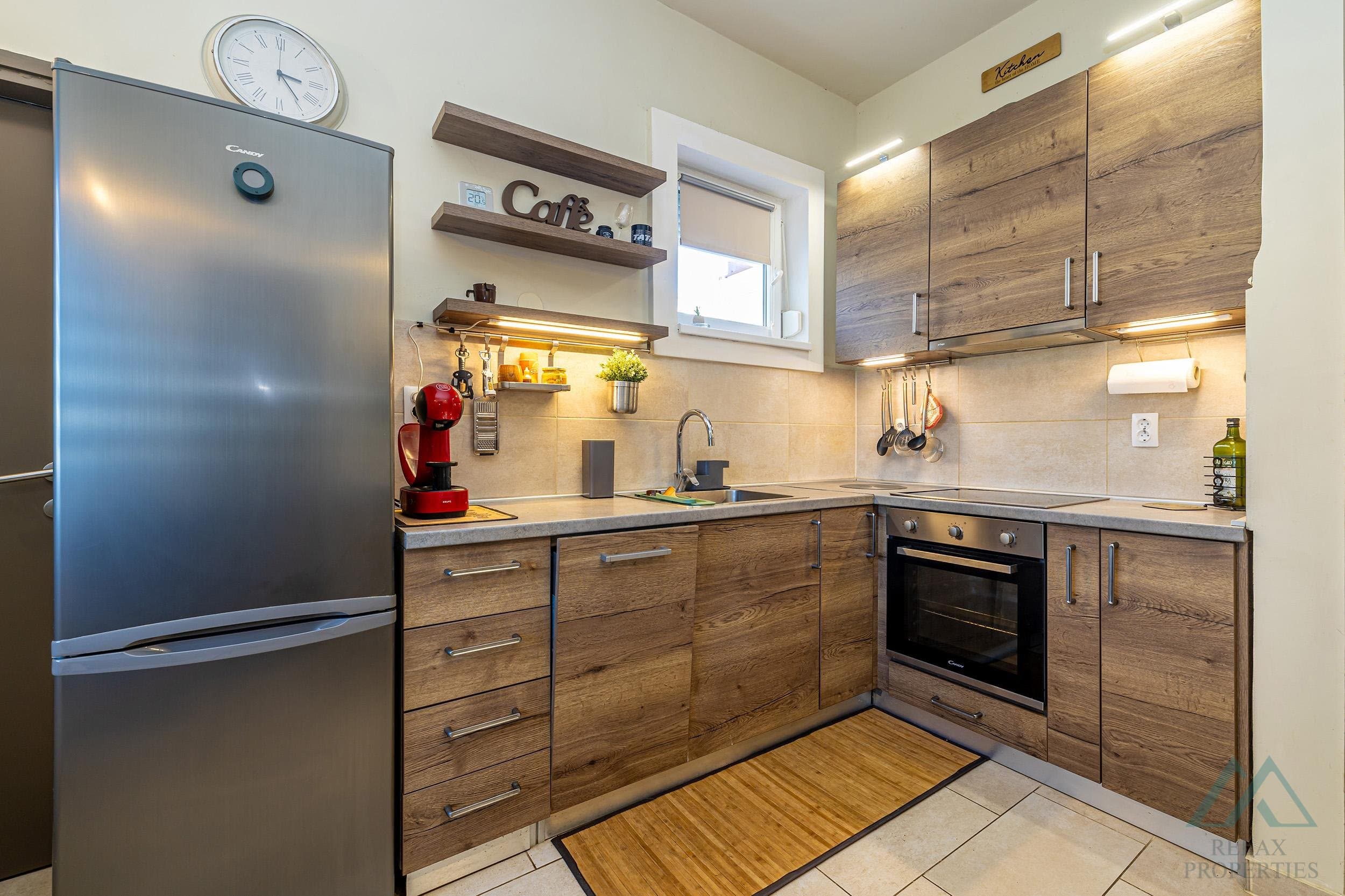 Dom s výhľadom na more a záhradou, 400m od mora, Njivice, ostrov Krk - foto 14