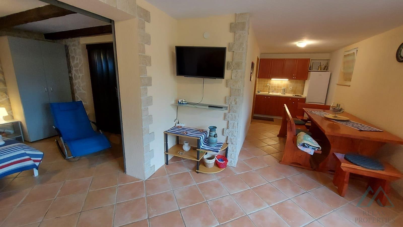 Rodinný dom len 200m od mora, Omišalj, ostrov Krk - foto 11