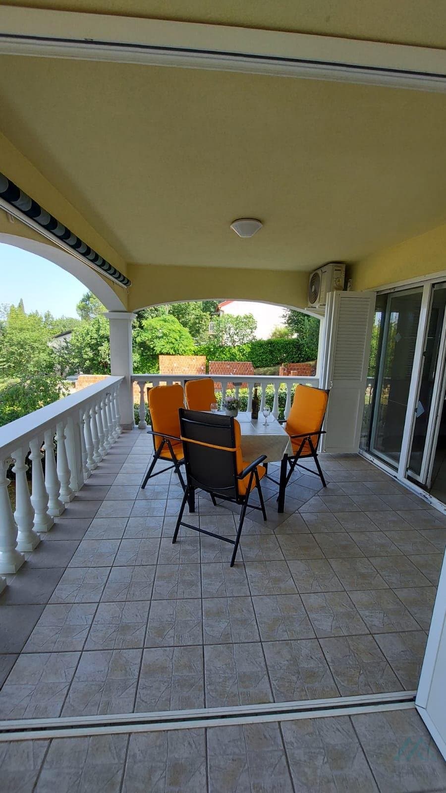 Rodinný dom len 200m od mora, Omišalj, ostrov Krk - 1