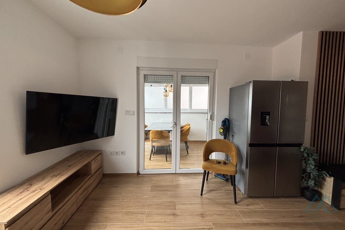 3-izbový apartmán s moderným zariadením – Čiovo, Okrug Gornji, len 120 m od mora - 4