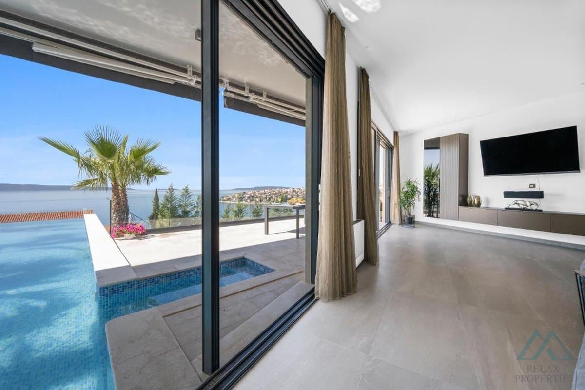 Luxusná vila s bazénom a otvoreným výhľadom na more – Čiovo, Dalmácia - 2