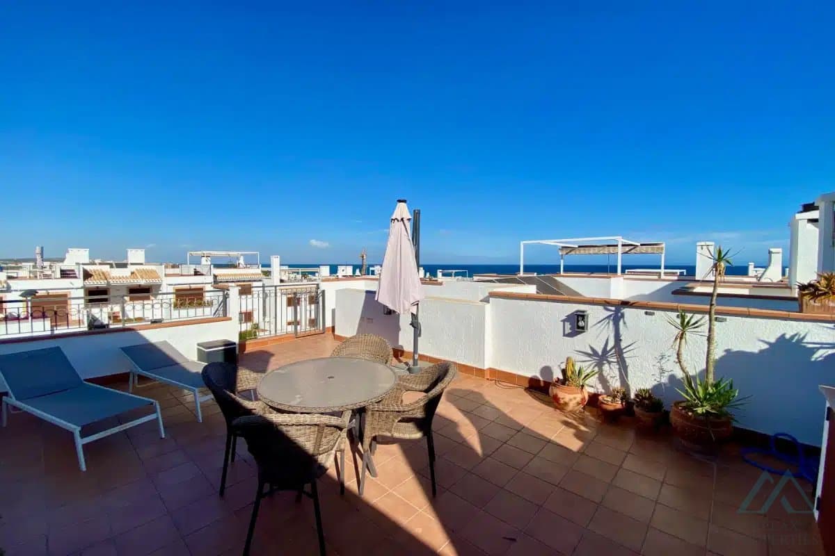 3-izbový apartmán na najvyššom poschodí, s panoramatickým výhľadom na more, 74 m², v Azul Beach, La Mata, exkluzívna ponuka - foto 25