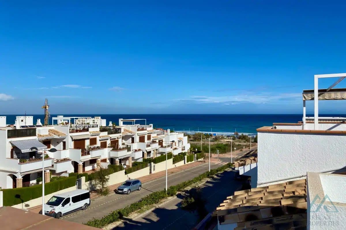 3-izbový apartmán na najvyššom poschodí, s panoramatickým výhľadom na more, 74 m², v Azul Beach, La Mata, exkluzívna ponuka - foto 29