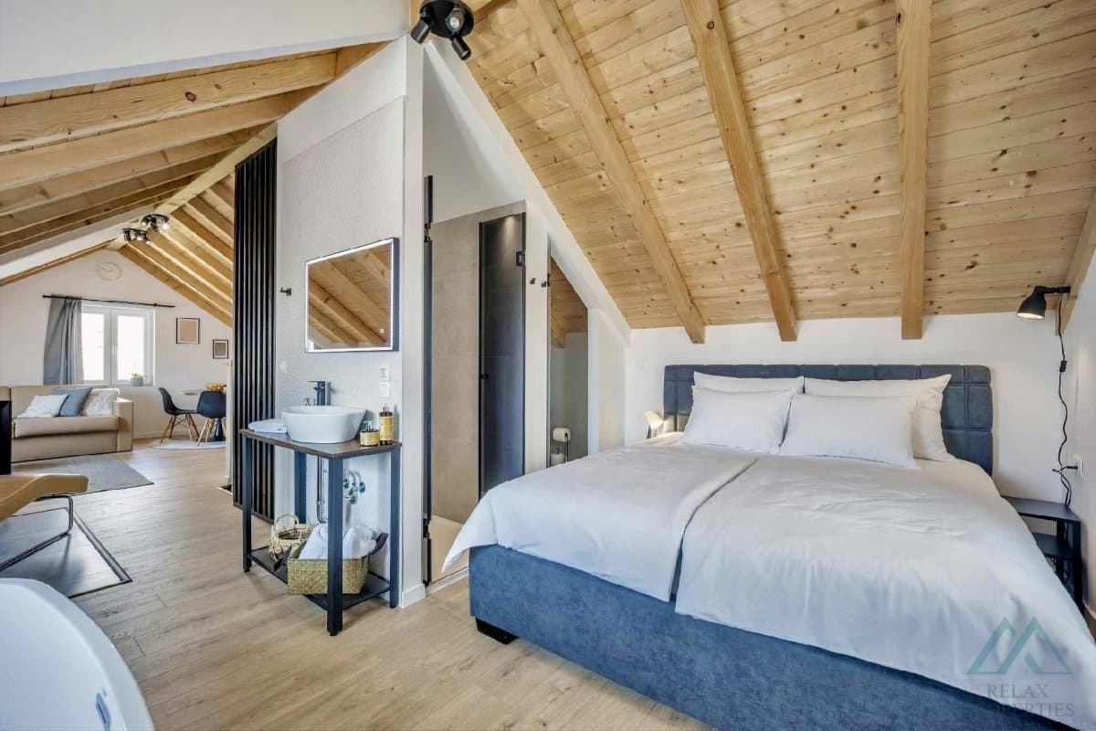 Moderný apartmánový dom so 6 jednotkami – Trogir, 150 m od mora, výborná investícia - foto 11