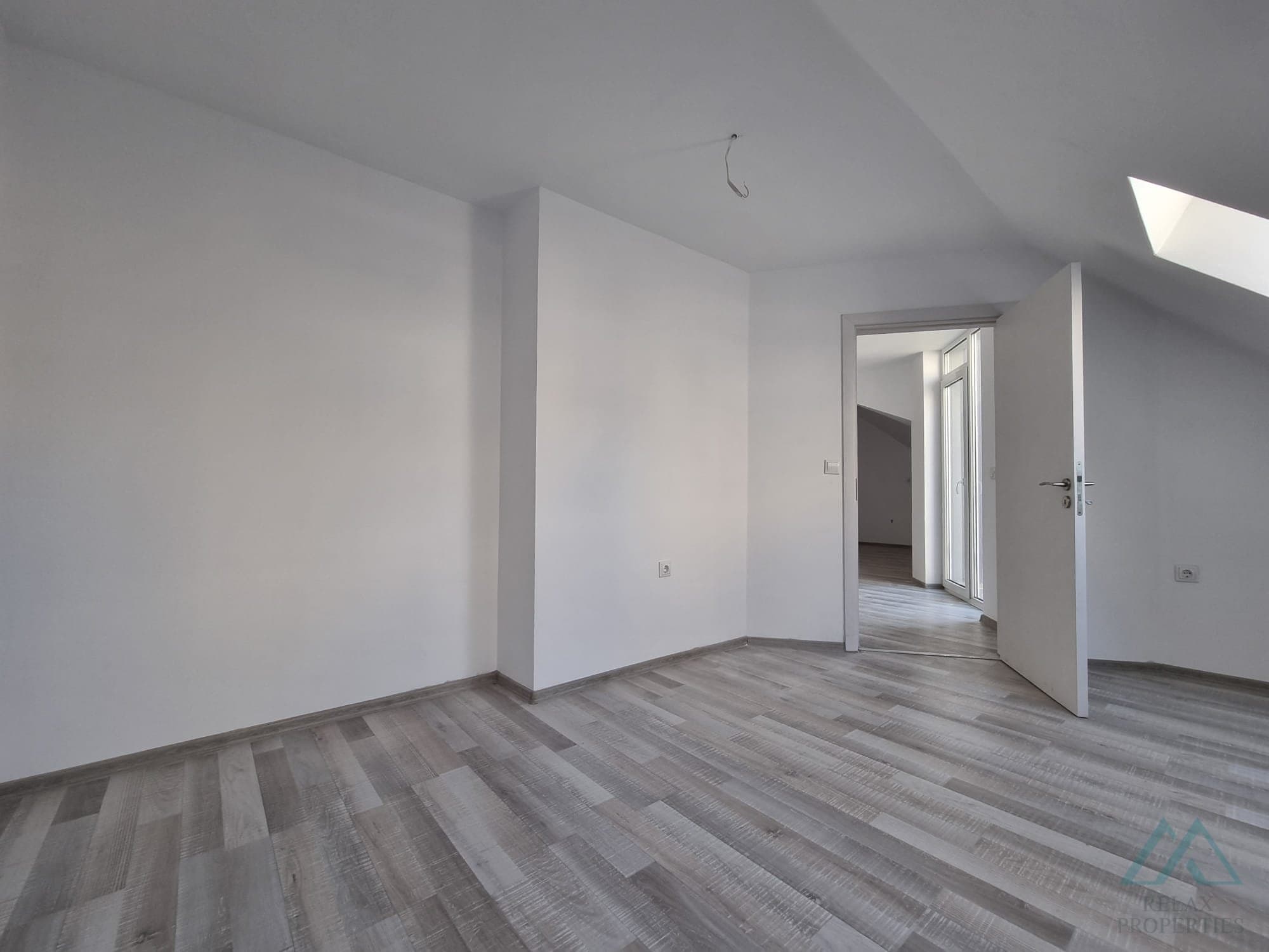 Novostavba 2-izbový apartmán 70 m² s terasou, Villa Venezia, Sveti Vlas, 450 m od pláže - foto 11