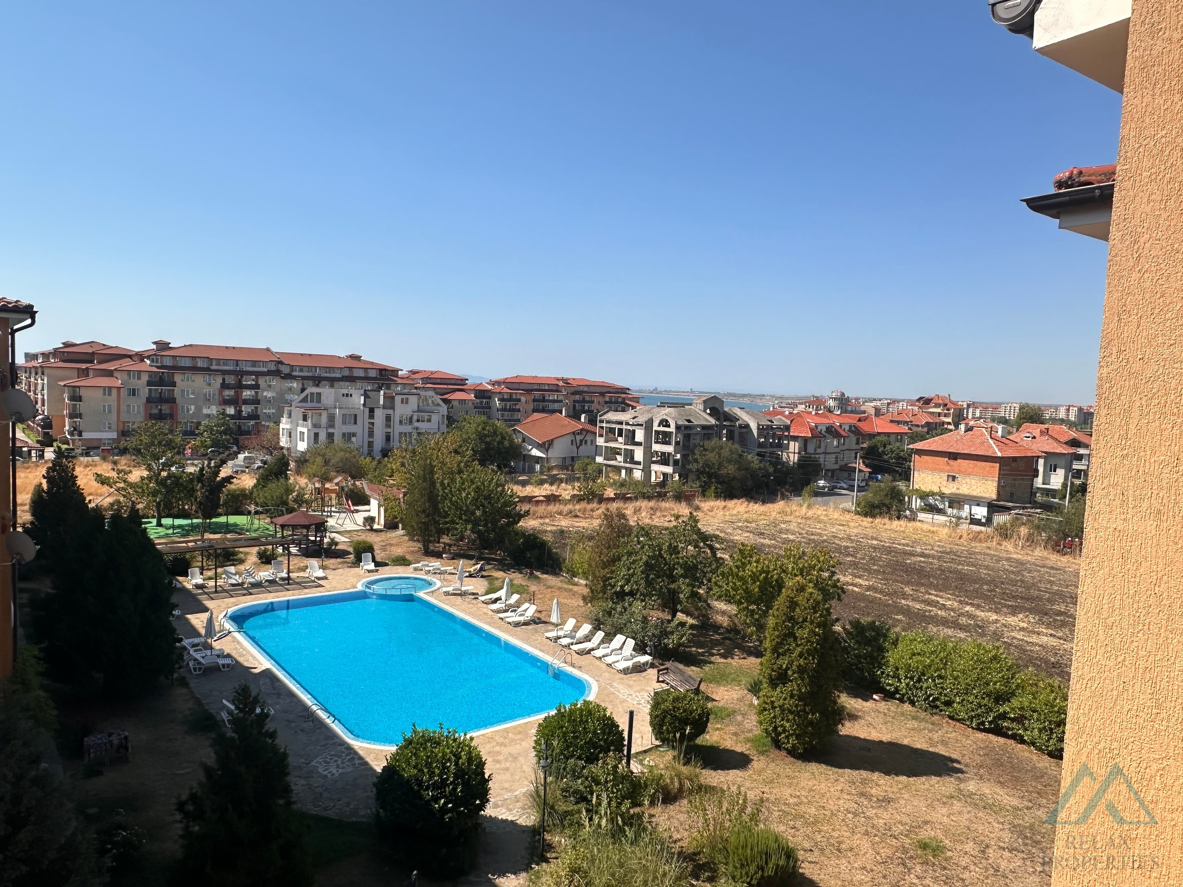 2-izbový apartmán s výhľadom na bazén – Chateau Aheloy 1, Aheloy, 500 m od pláže - foto 20