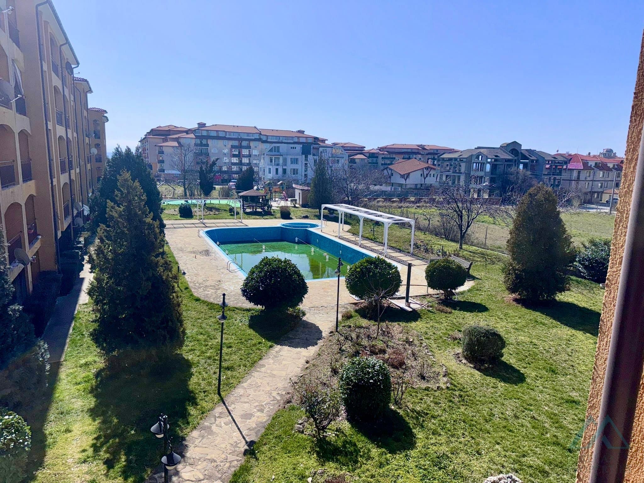 2-izbový apartmán s výhľadom na bazén – Chateau Aheloy 1, Aheloy, 500 m od pláže - foto 21