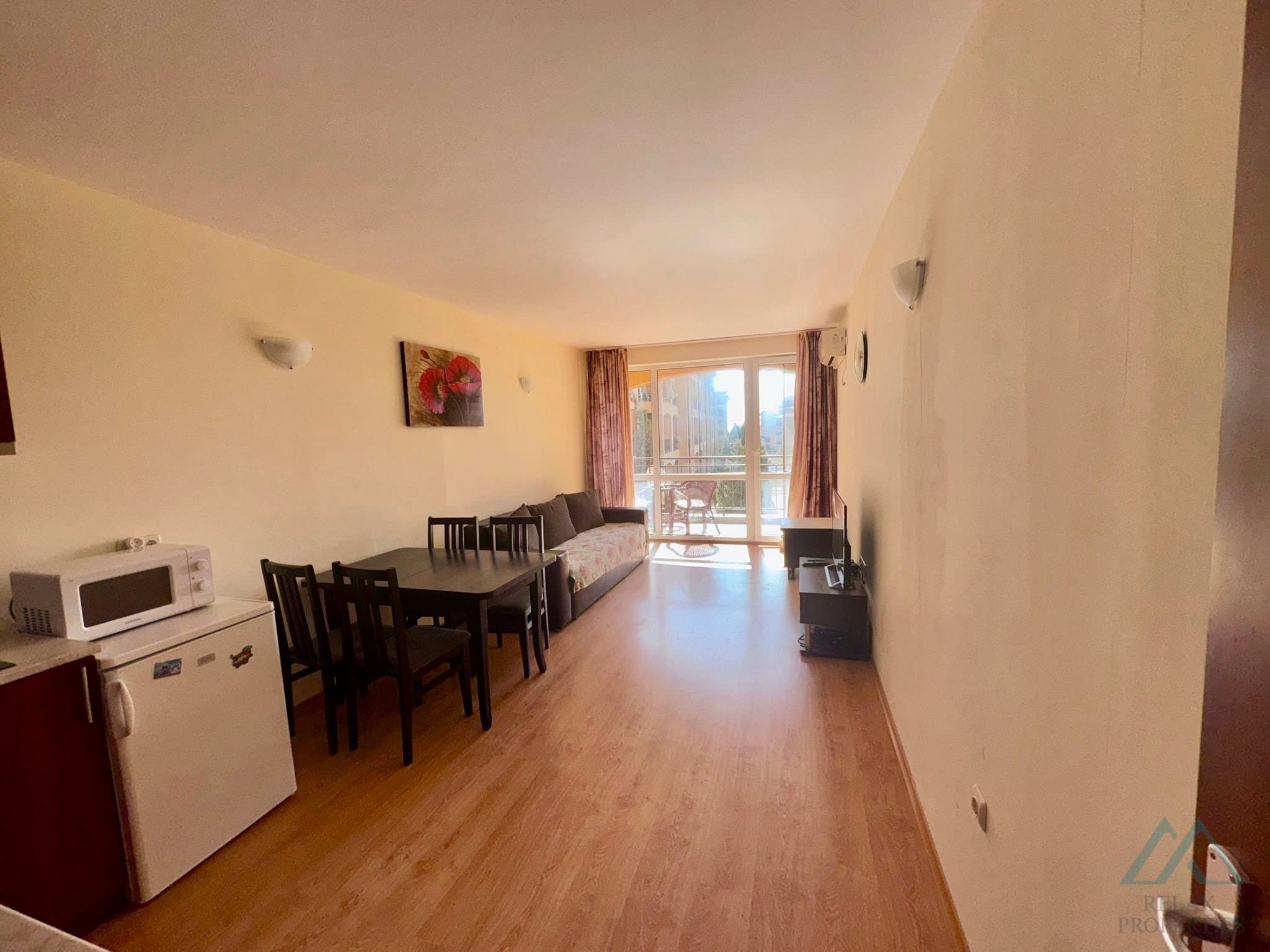 2-izbový apartmán s výhľadom na bazén – Chateau Aheloy 1, Aheloy, 500 m od pláže - foto 13
