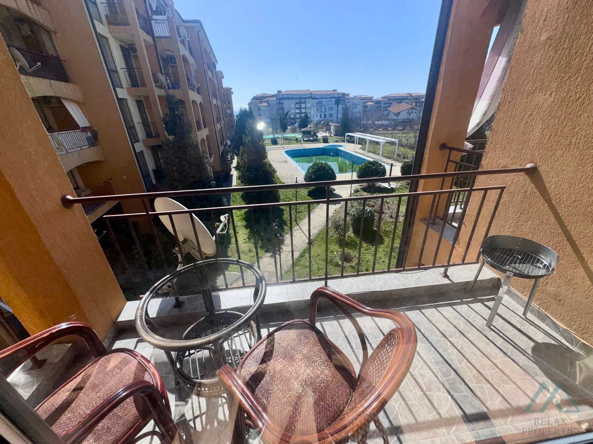 2-izbový apartmán s výhľadom na bazén – Chateau Aheloy 1, Aheloy, 500 m od pláže - foto 19