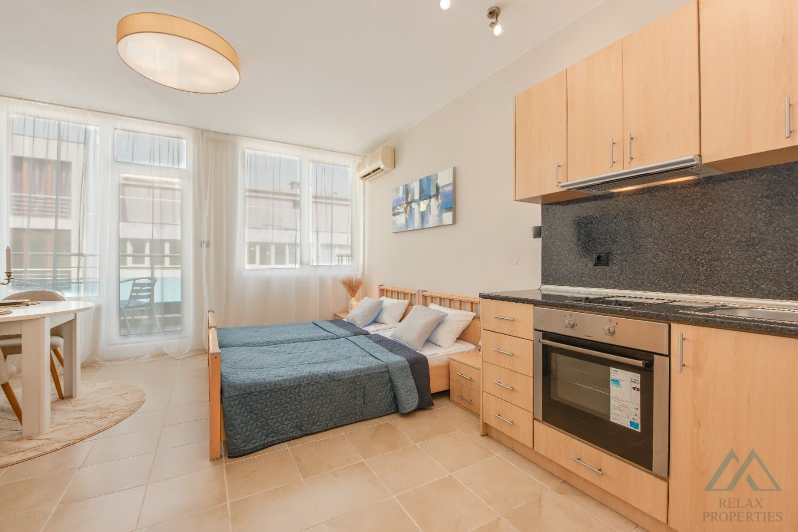 Štúdio v prvej línii pri mori s výhľadom na bazén – Oasis, Ravda, Bulharsko, len 20 m od pláže - 2