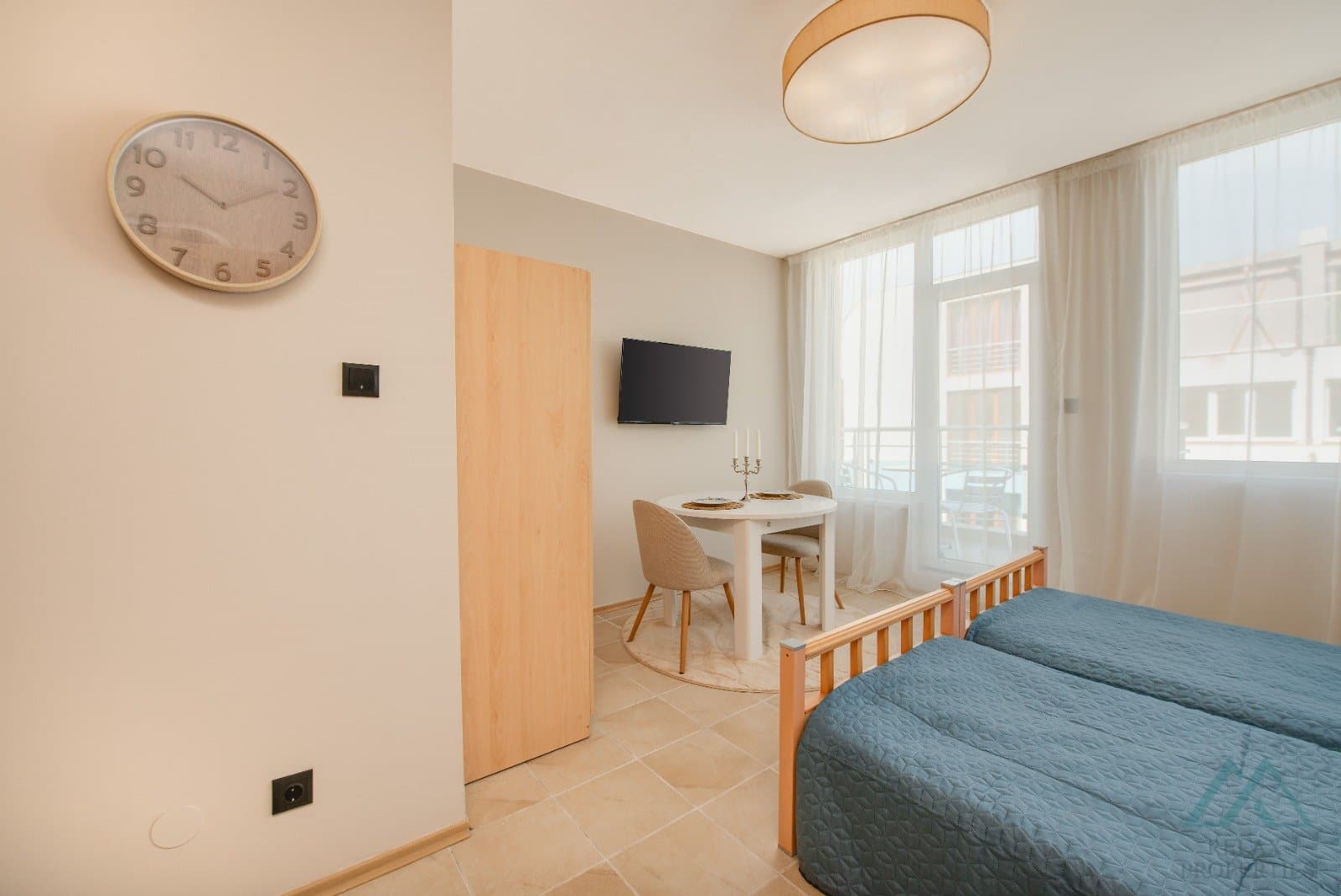 Štúdio v prvej línii pri mori s výhľadom na bazén – Oasis, Ravda, Bulharsko, len 20 m od pláže - foto 7