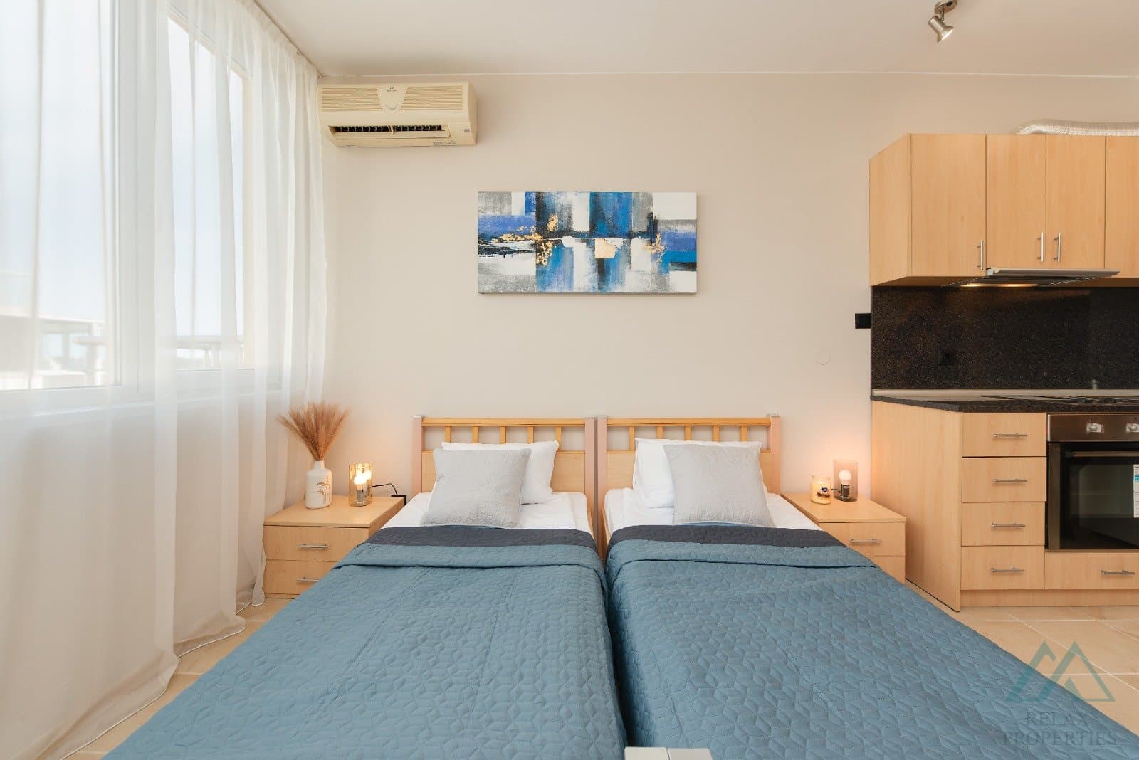 Štúdio v prvej línii pri mori s výhľadom na bazén – Oasis, Ravda, Bulharsko, len 20 m od pláže - 5