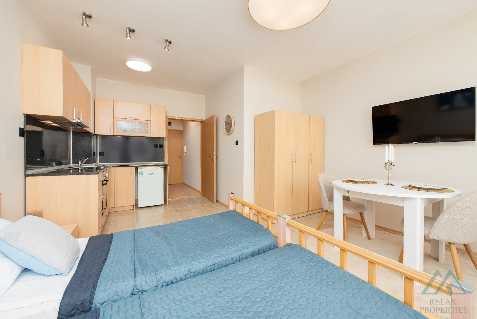 Štúdio v prvej línii pri mori s výhľadom na bazén – Oasis, Ravda, Bulharsko, len 20 m od pláže - foto 6