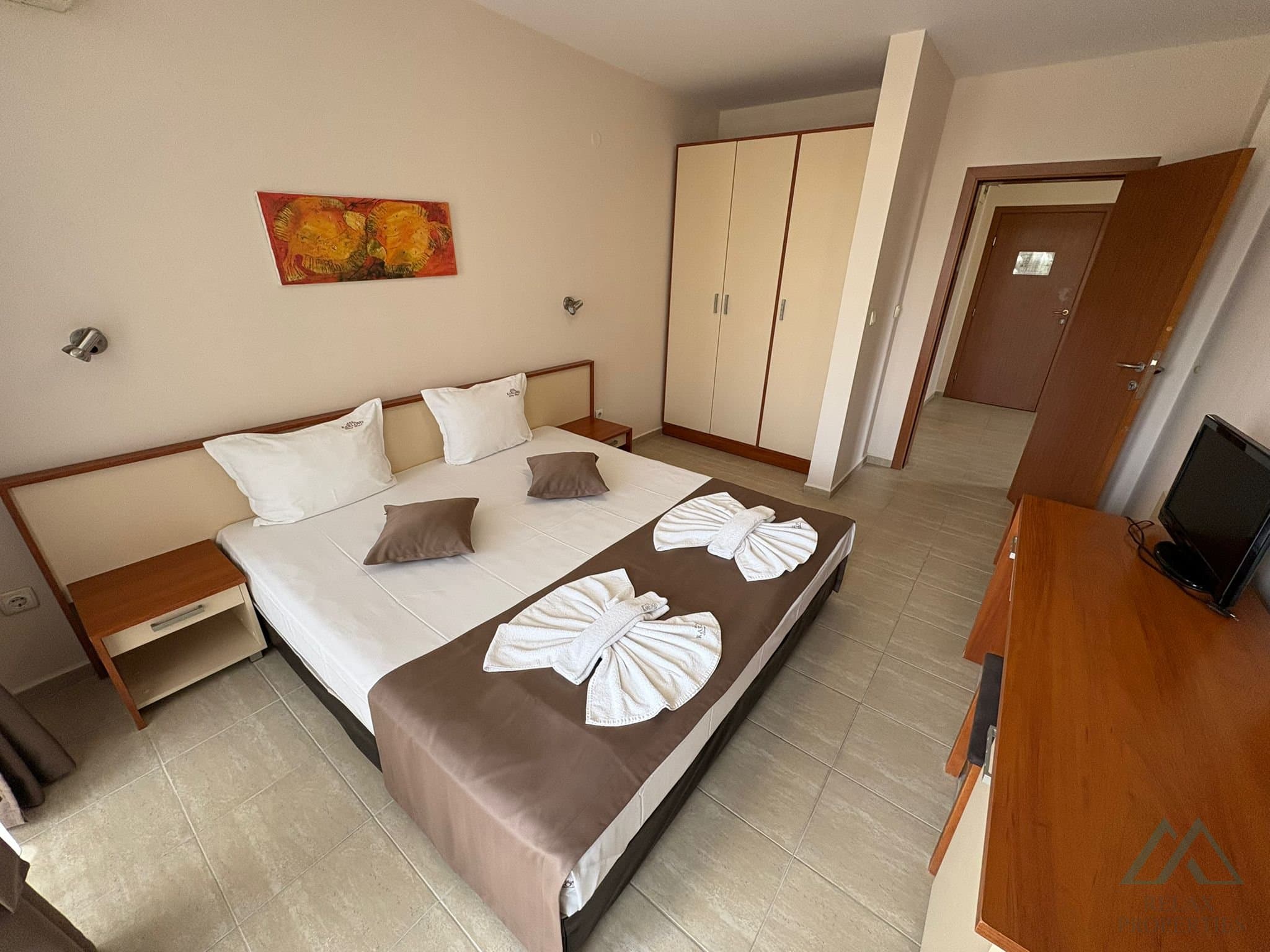 3-izbový apartmán s výhľadom na bazén – Hotel Karlovo, Slnečné pobrežie, len 150 m od pláže - foto 17