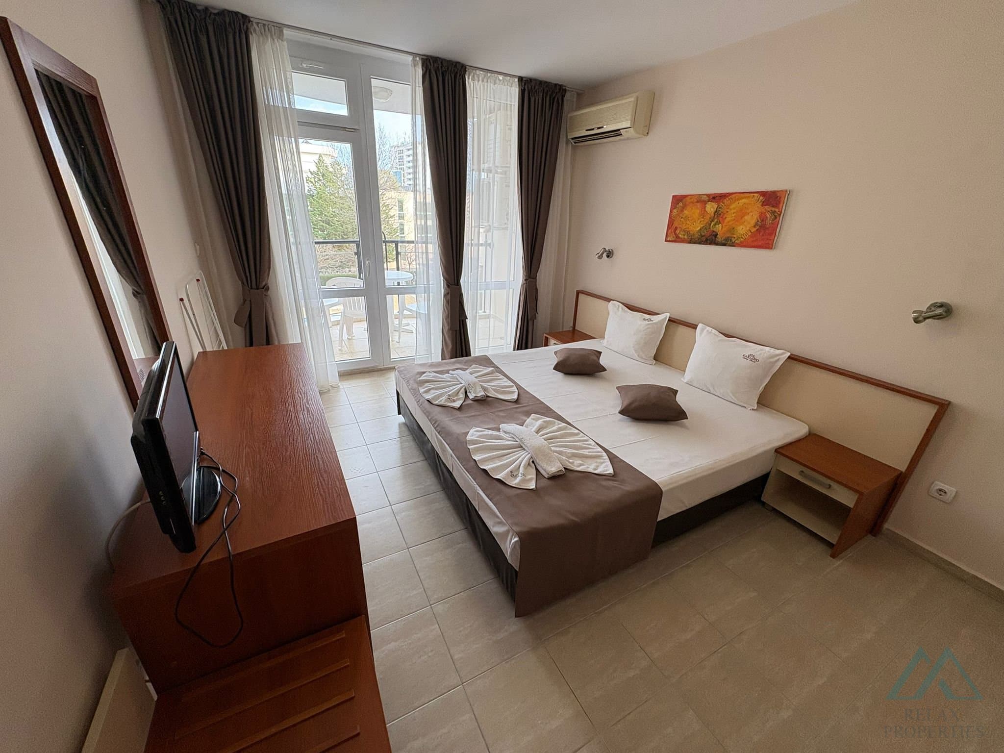 3-izbový apartmán s výhľadom na bazén – Hotel Karlovo, Slnečné pobrežie, len 150 m od pláže - foto 19