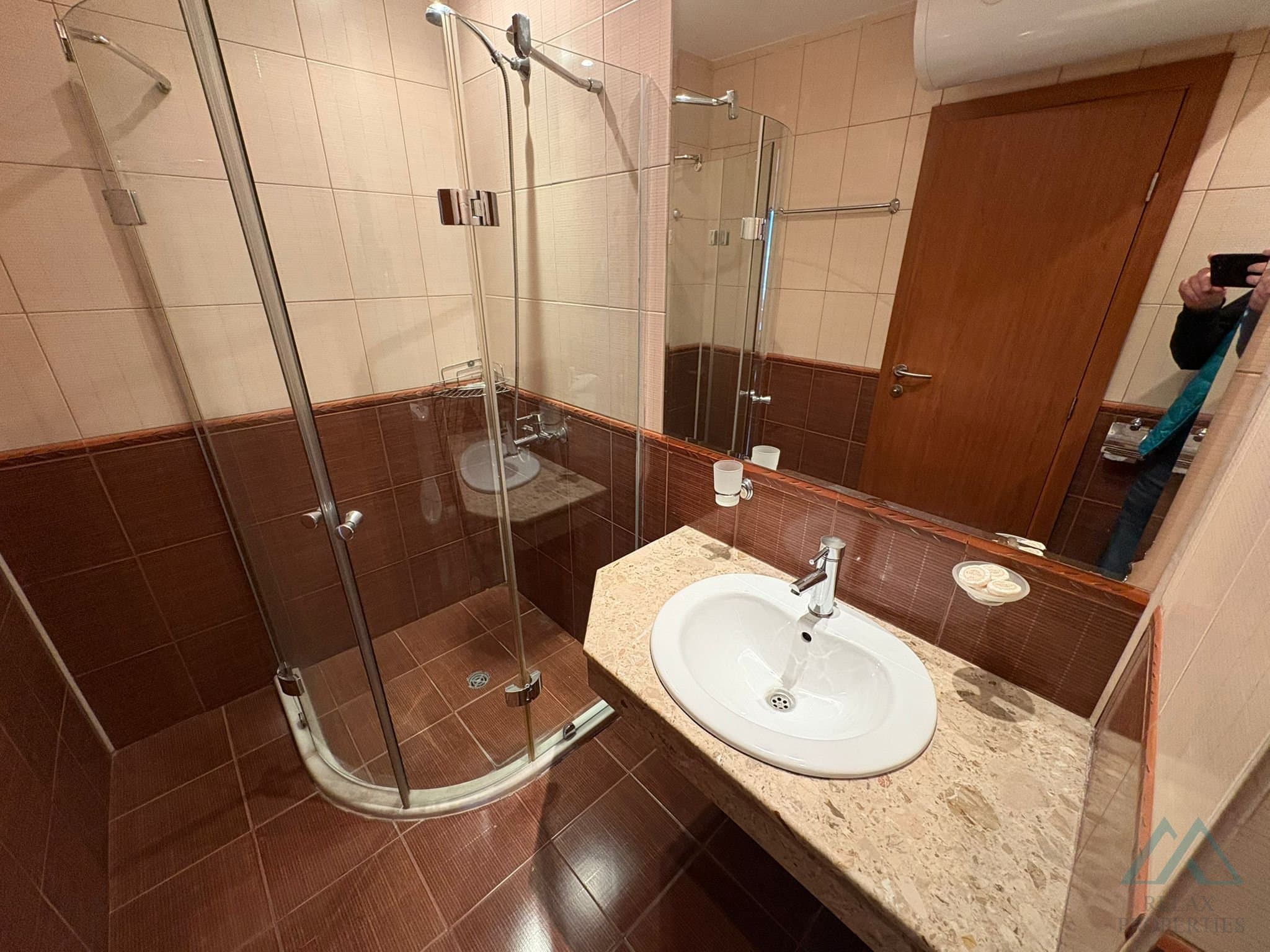 3-izbový apartmán s výhľadom na bazén – Hotel Karlovo, Slnečné pobrežie, len 150 m od pláže - foto 25