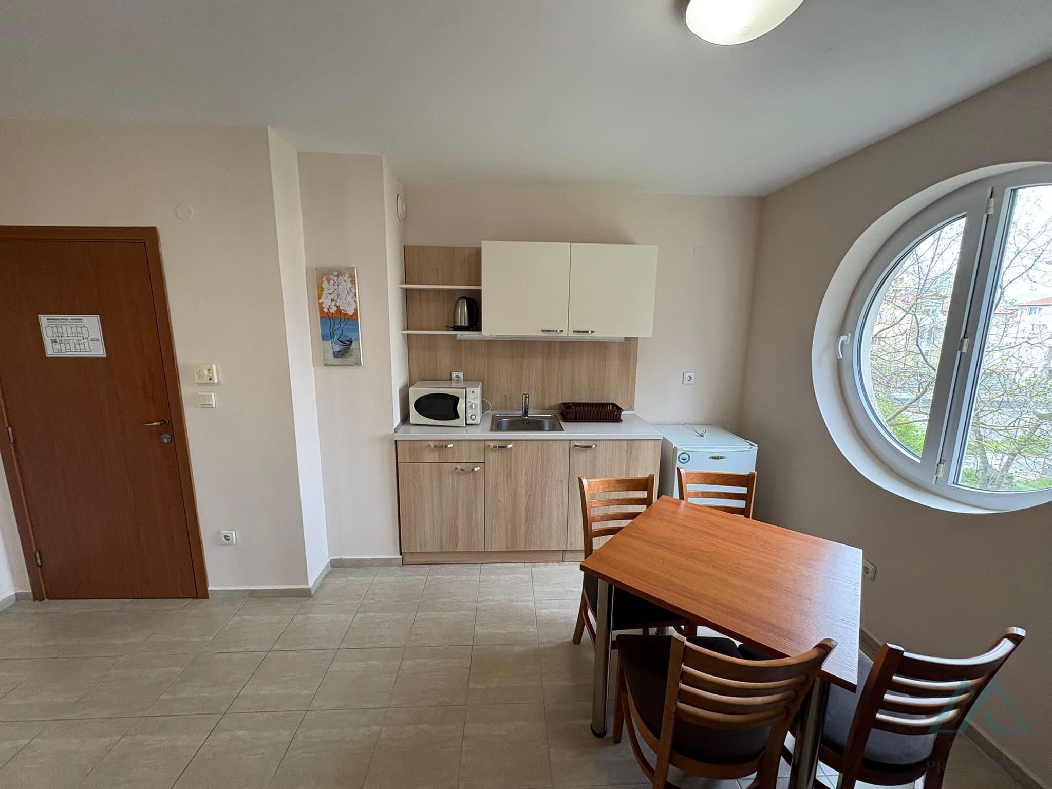 3-izbový apartmán s výhľadom na bazén – Hotel Karlovo, Slnečné pobrežie, len 150 m od pláže - 5