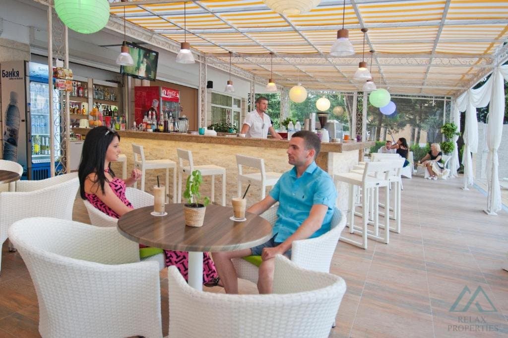 3-izbový apartmán s výhľadom na bazén – Hotel Karlovo, Slnečné pobrežie, len 150 m od pláže - foto 28