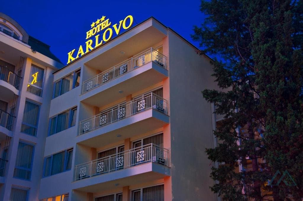 3-izbový apartmán s výhľadom na bazén – Hotel Karlovo, Slnečné pobrežie, len 150 m od pláže - foto 31