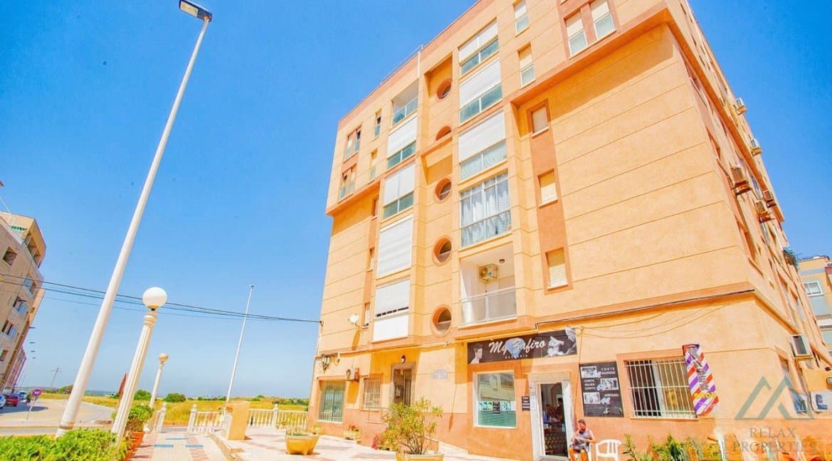 Apartmán v La Mata – Torrevieja, 250 m od pláže, komunitný bazén, investičná príležitosť - foto 23