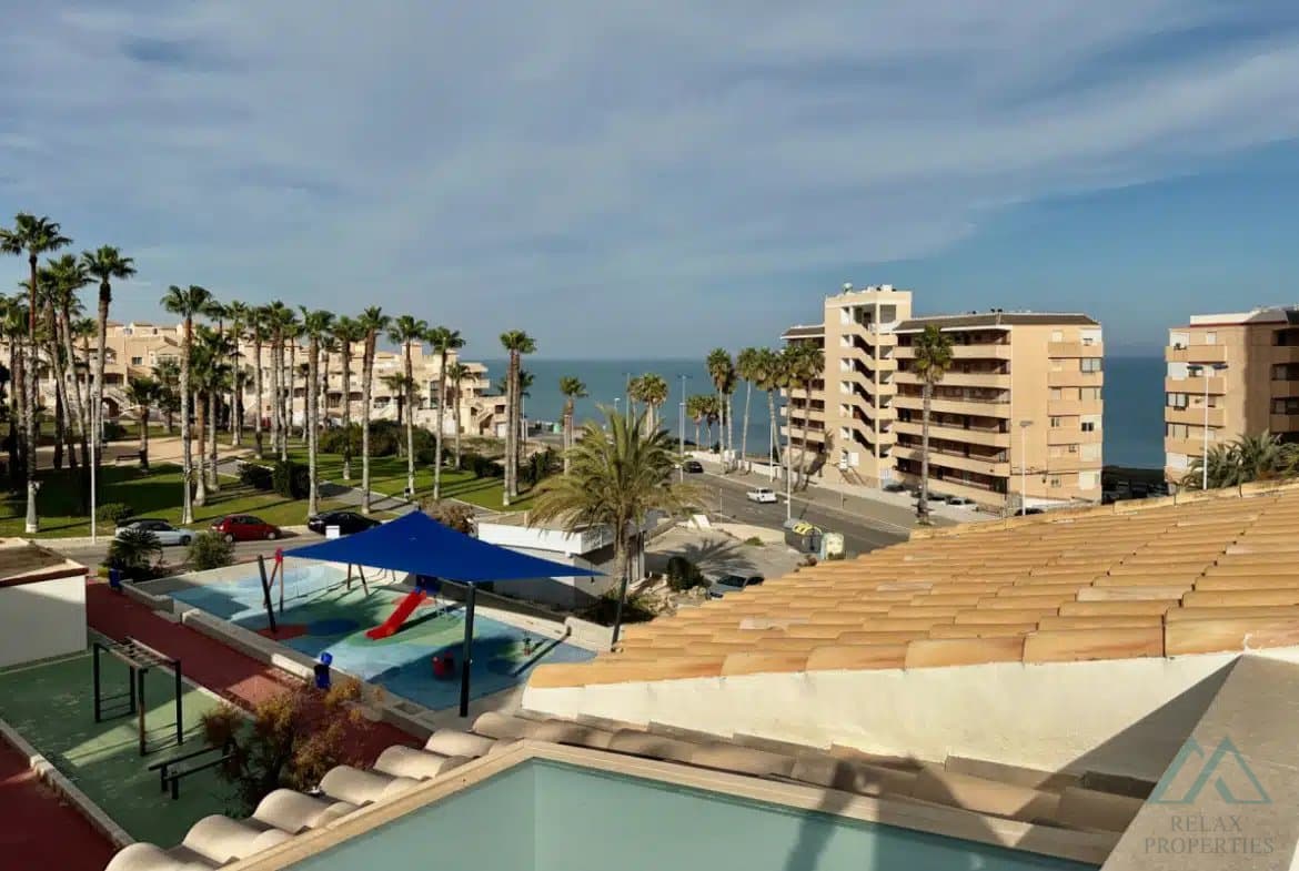 Dvojpodlažný bungalov s výhľadom na more – Cabo Cervera, Torrevieja, 300 m od pláže - foto 1