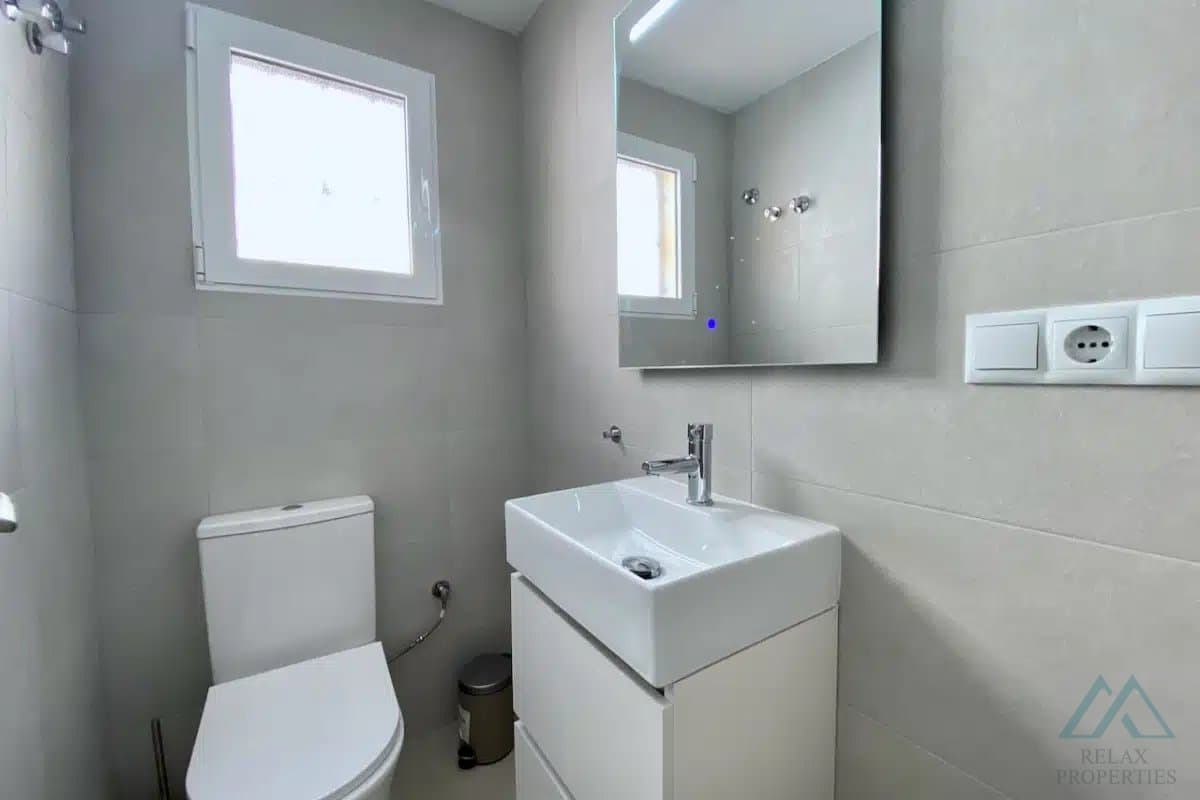 Radový dom s terasou, bazénom v Orihuela Costa - foto 16