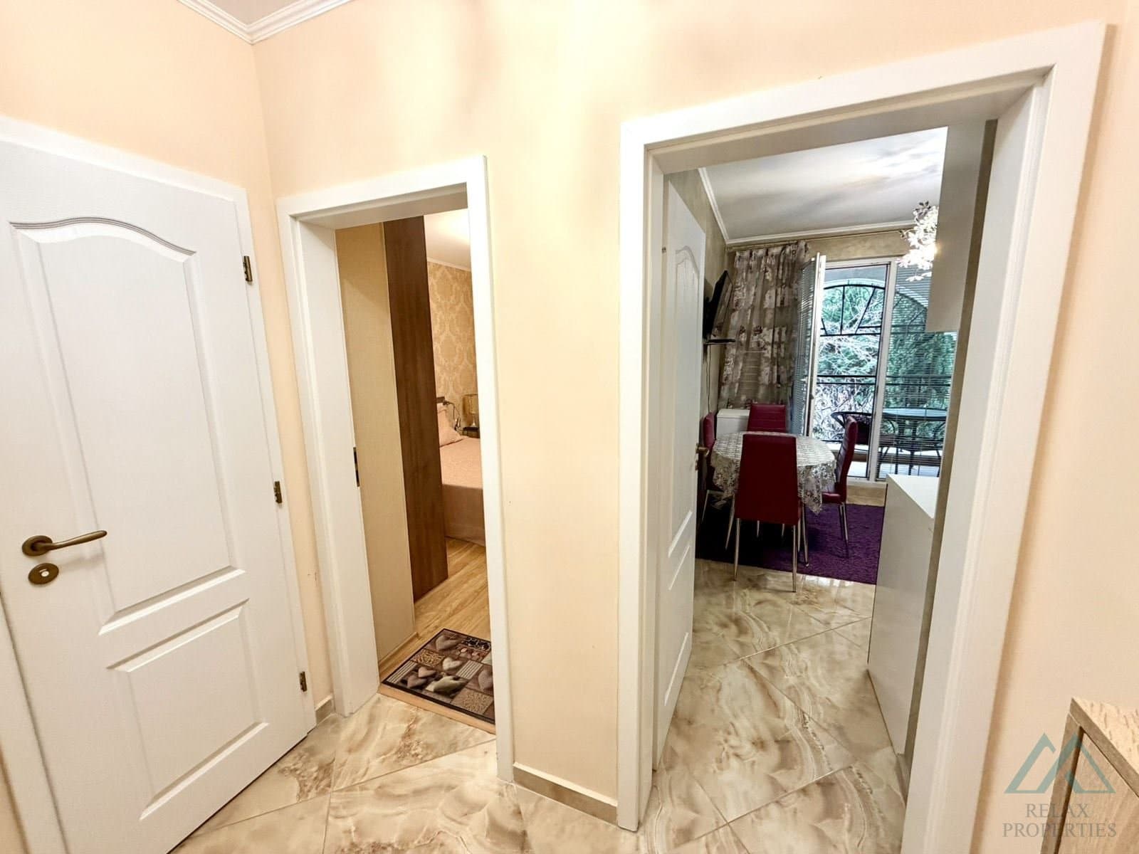 Luxusný 2-izbový apartmán s garážovým parkovaním, Venera Palace, 350m od mora, Slnečné pobrežie - foto 8