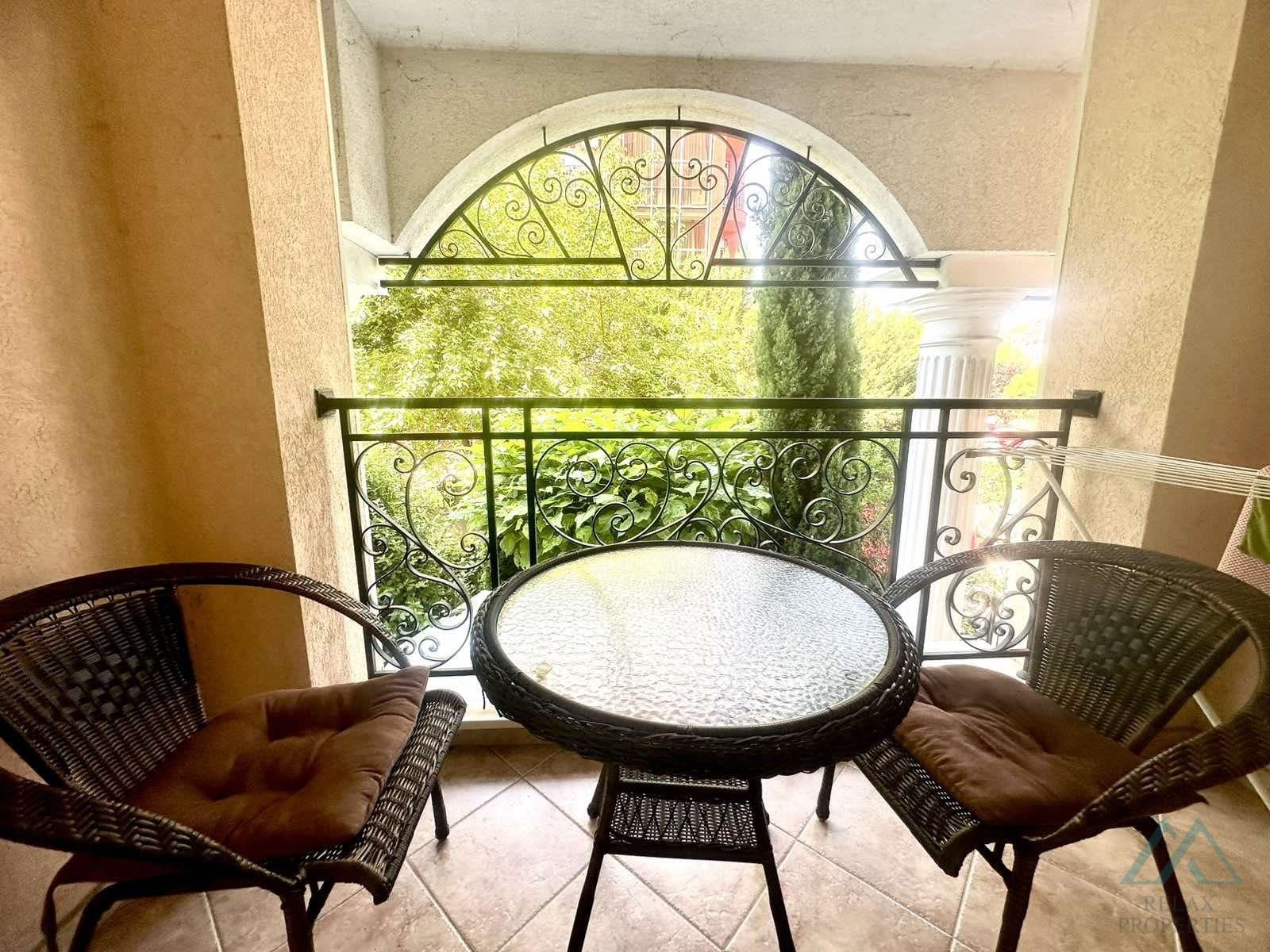 Luxusný 2-izbový apartmán s garážovým parkovaním, Venera Palace, 350m od mora, Slnečné pobrežie - foto 10