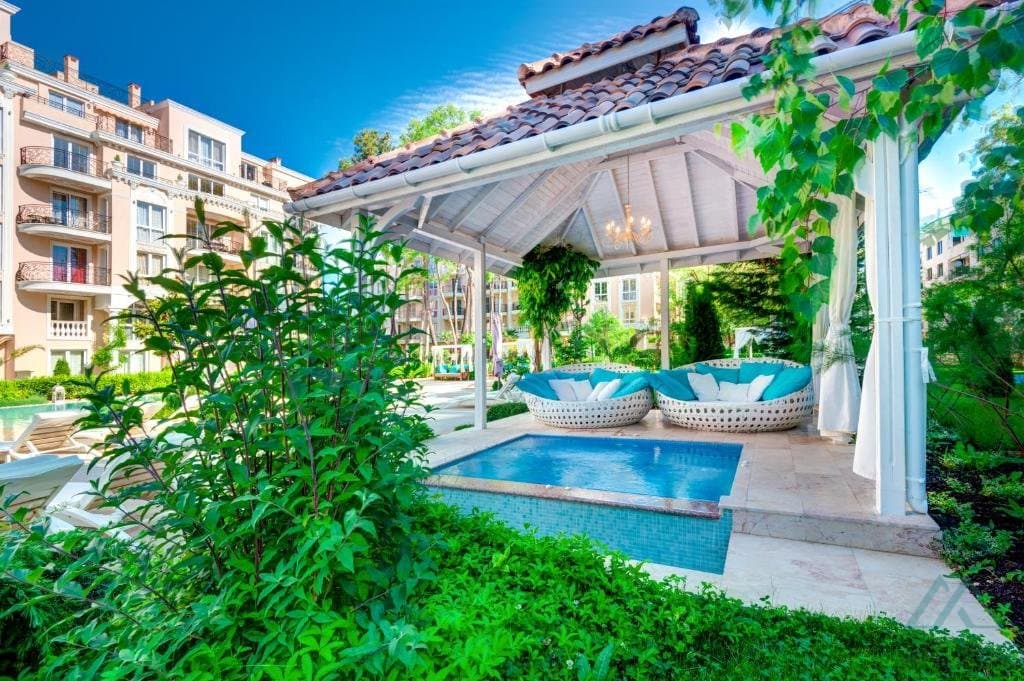 Luxusný 2-izbový apartmán s garážovým parkovaním, Venera Palace, 350m od mora, Slnečné pobrežie - foto 23