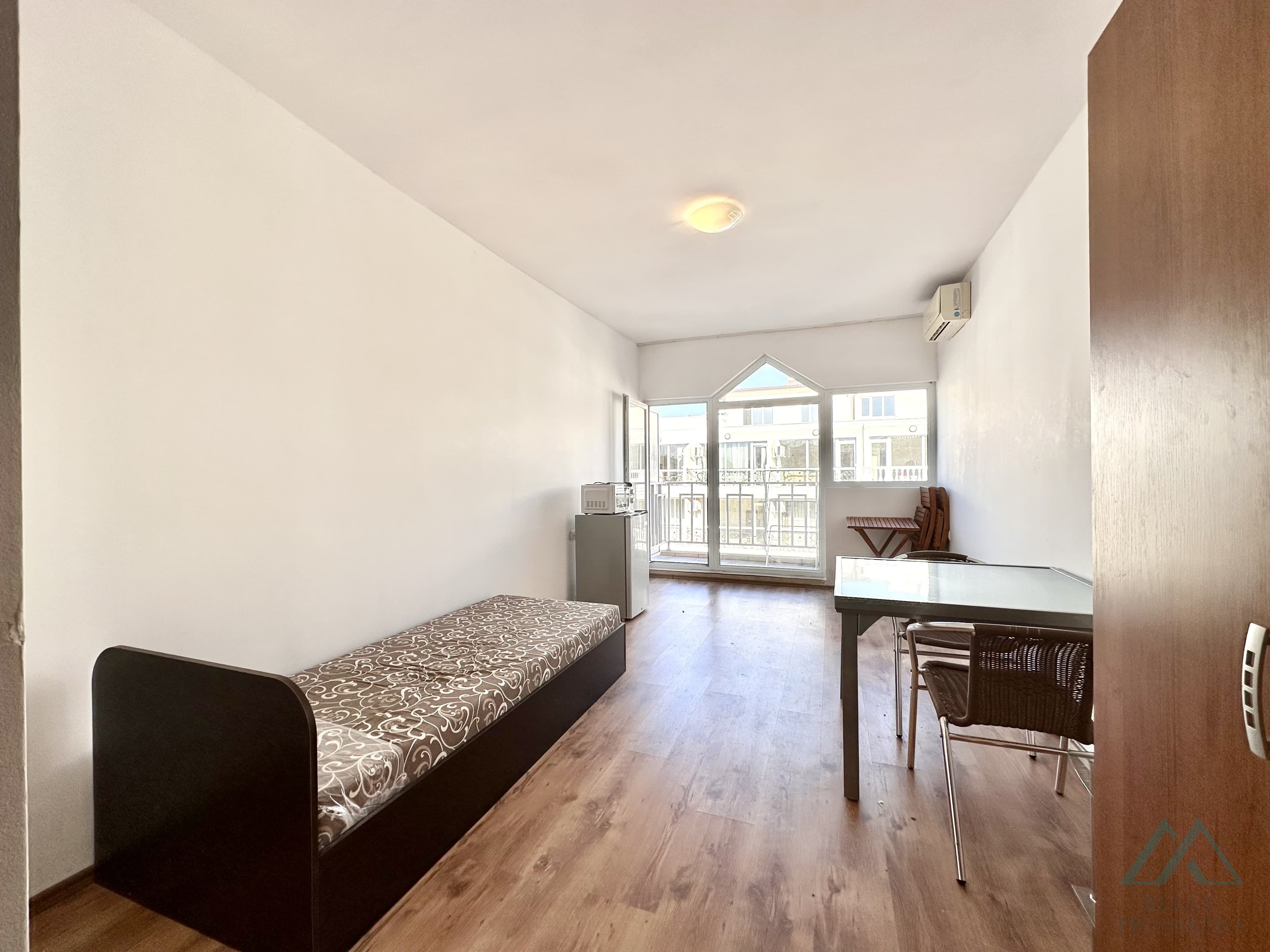 Štúdiový apartmán v komplexe Gerber 4, 400m od mora, Slnečné pobrežie - foto 9