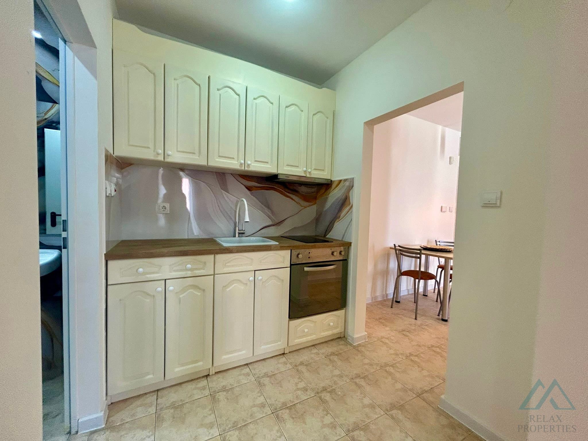 3 izbový apartmán s bazénom 300m od mora, Sveti Vlas - foto 15