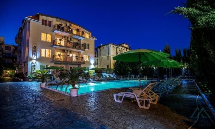 3 izbový apartmán s bazénom 300m od mora, Sveti Vlas - foto 25