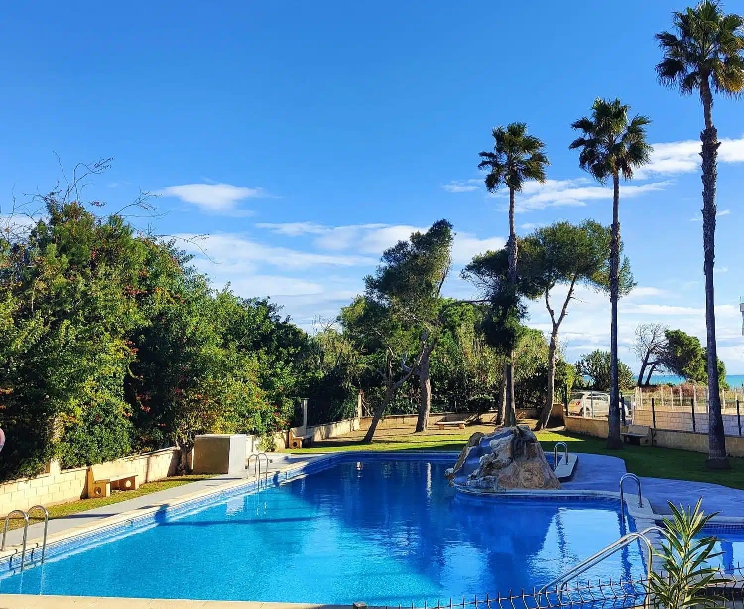 Apartmán s bazénom a terasou len 150 m od pláže La Mata, Torrevieja - foto 17