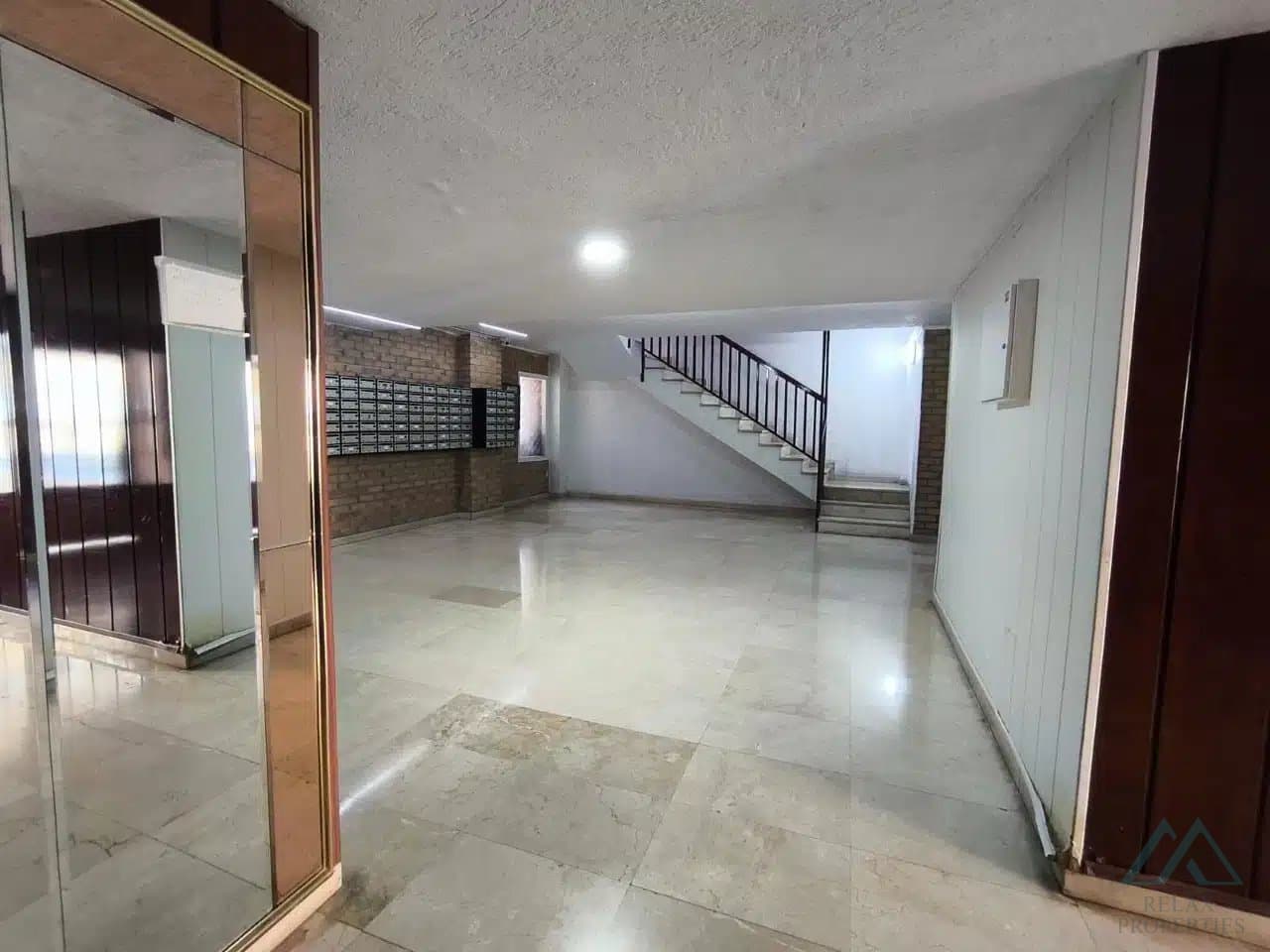 Zrekonštruovaný apartmán s terasou a bazénom, 600 m od pláže, Torrevieja - foto 9