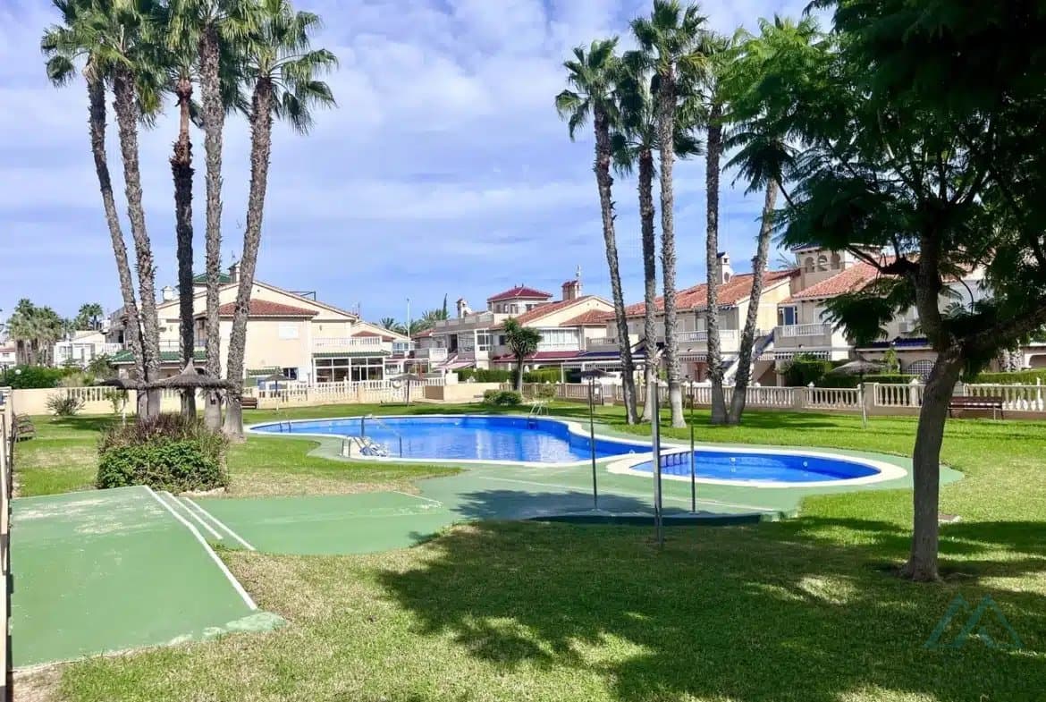 Penthouse po rekonštrukcii s výhľadom na more – Playa Flamenca, Zenia Star 1 - foto 1