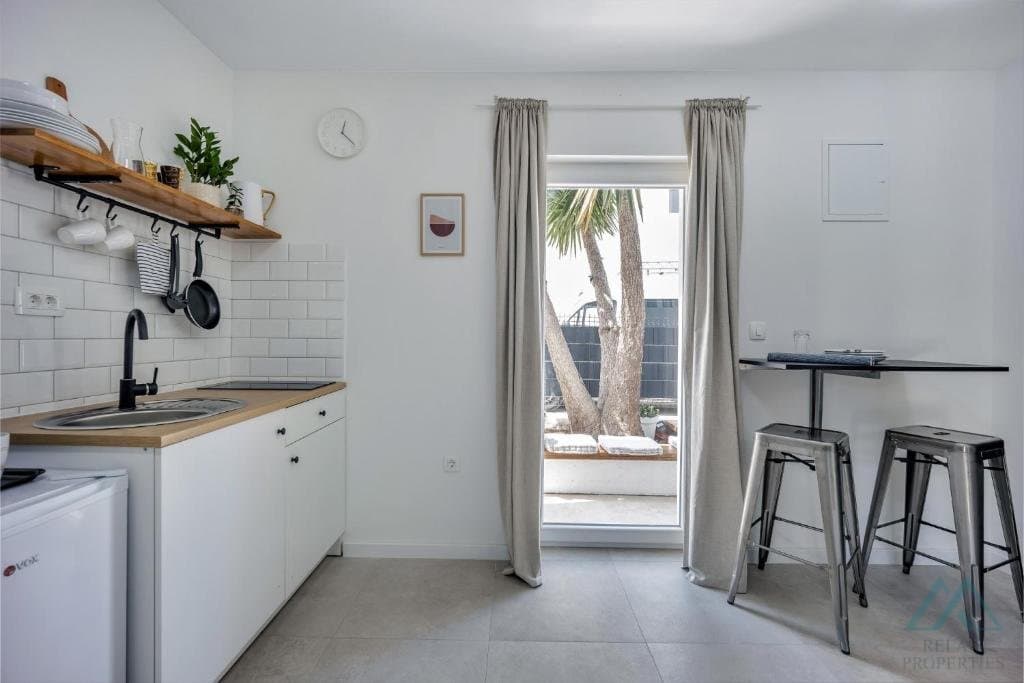 Moderný apartmánový dom so 6 jednotkami – Trogir, 150 m od mora, výborná investícia - foto 25