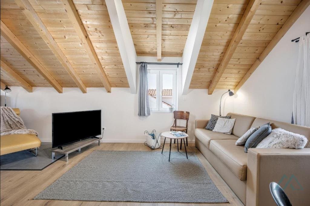 Moderný apartmánový dom so 6 jednotkami – Trogir, 150 m od mora, výborná investícia - foto 28