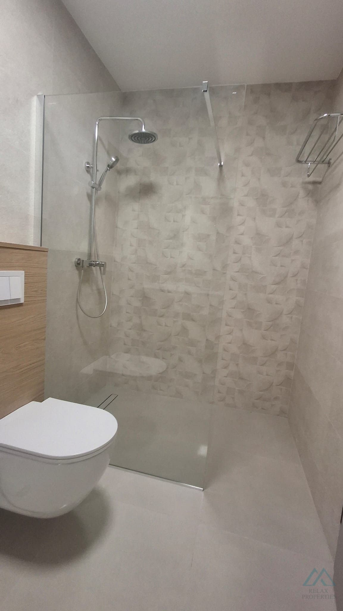 Moderná novostavba vily s bazénom a výhľadom na more – Žaborić, Chorvátsko - foto 18