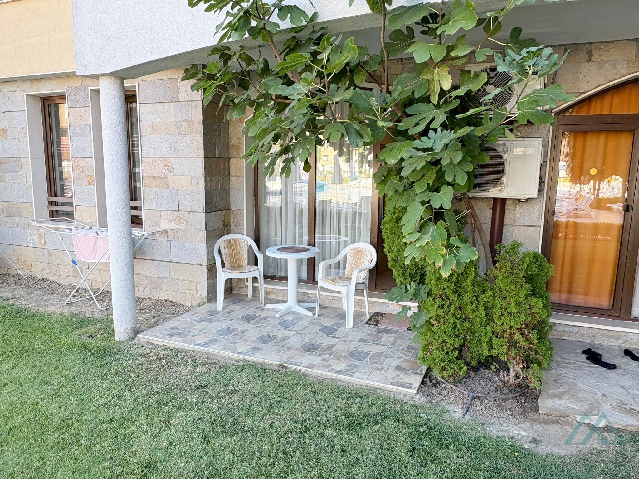 2 izbový apartmán v komplexe Royal Sun na Slnečnom pobreží, 300m od pláže - foto 9