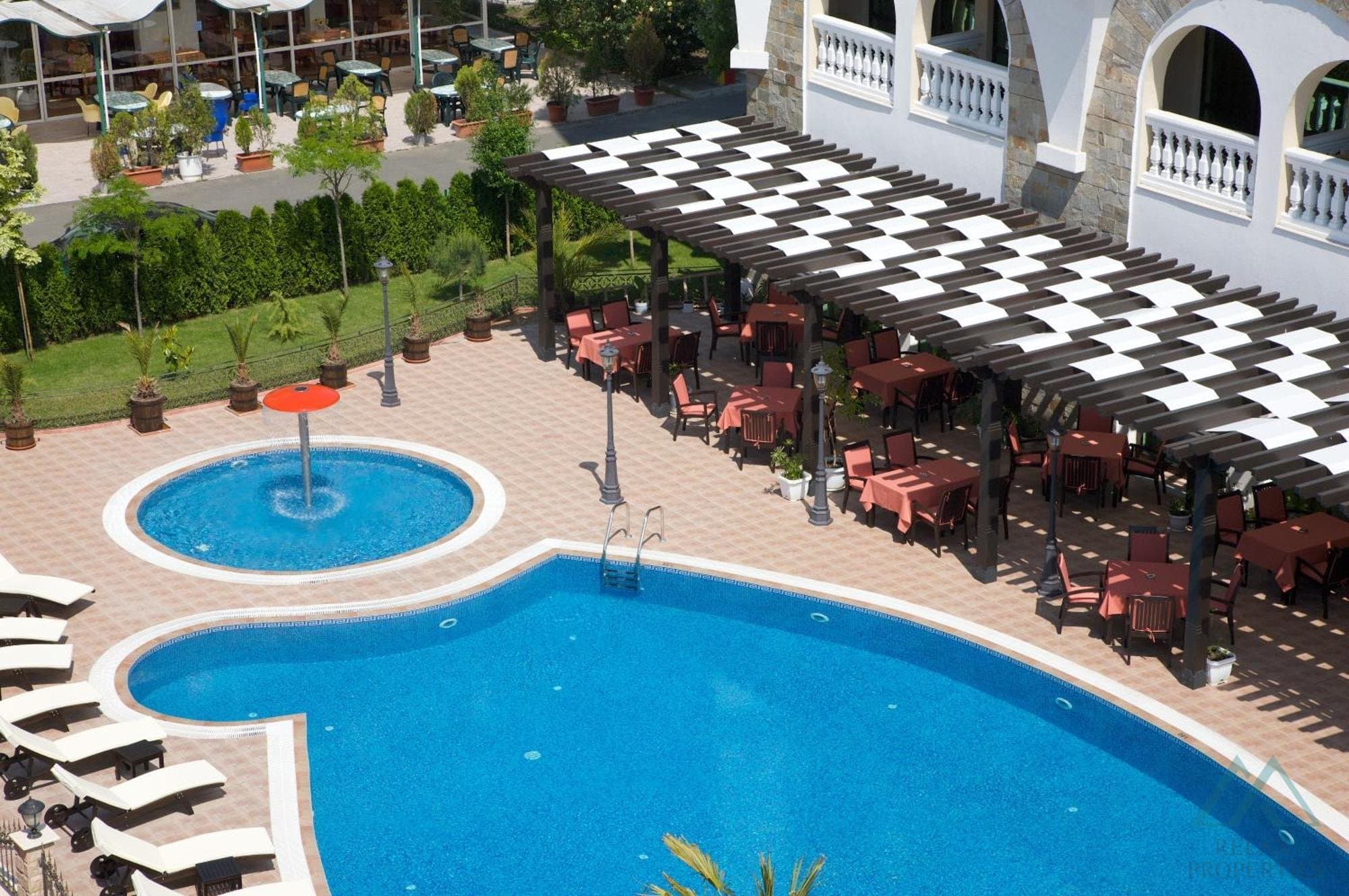 Veľký 3 izbový apartmán s terasou a výhľadom na more, Hotel Babylon, 120m od mora, Slnečné pobrežie - foto 23