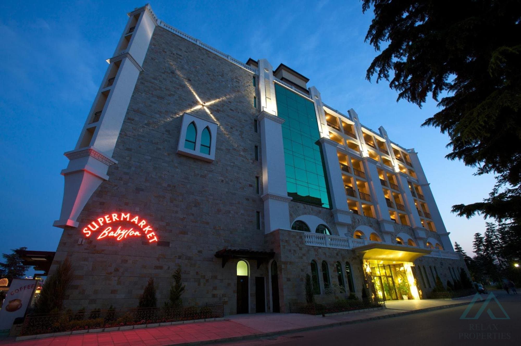 Veľký 3 izbový apartmán s terasou a výhľadom na more, Hotel Babylon, 120m od mora, Slnečné pobrežie - foto 24