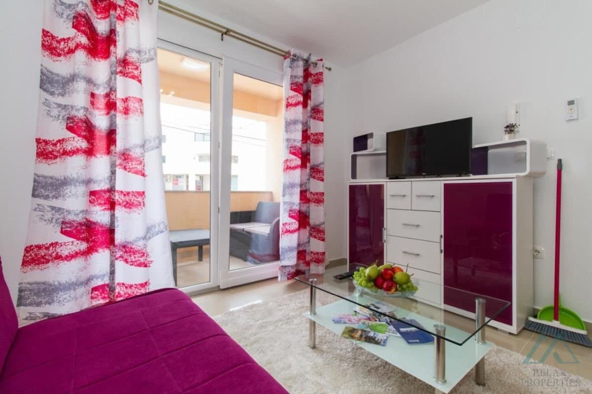 Apartmánový dom na predaj, len 100m od mora, Vodice, Chorvátsko - foto 8