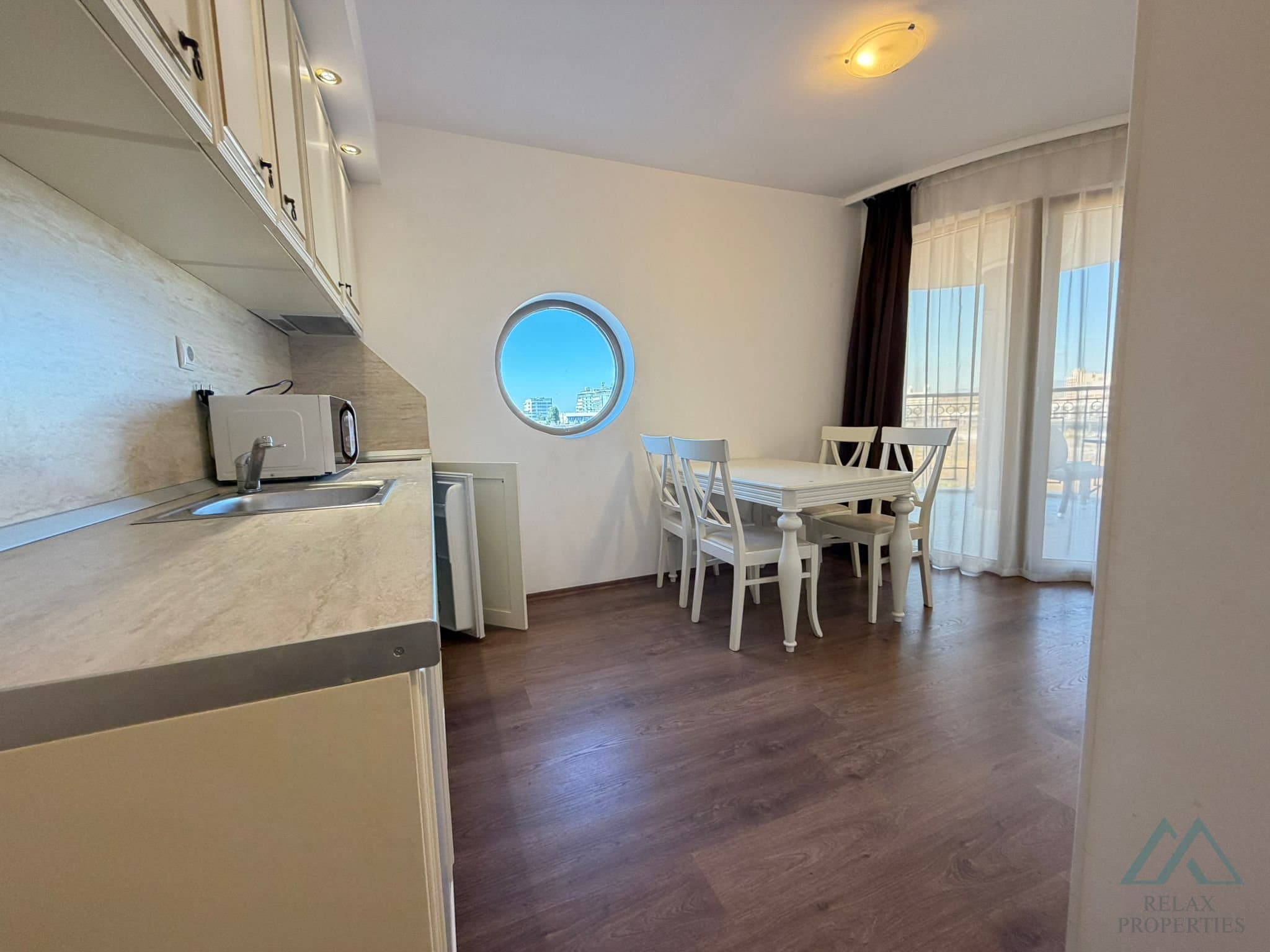 3 izbový apartmán priamo na pláži s výhľadom na more, Golden Rainbow VIP Residence, Slnečné pobrežie, Bulharsko - foto 6