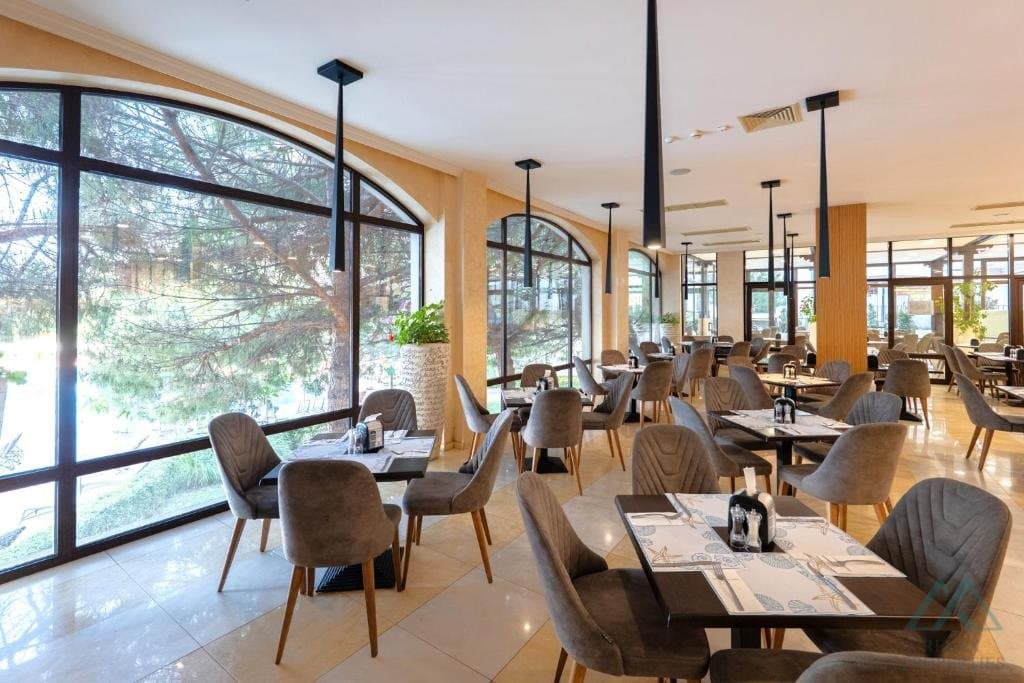 Luxusný 3 izbový apartmán s terasou a bočným výhľadom na more, Barcelo Royal Beach, Slnečné pobrežie - foto 35