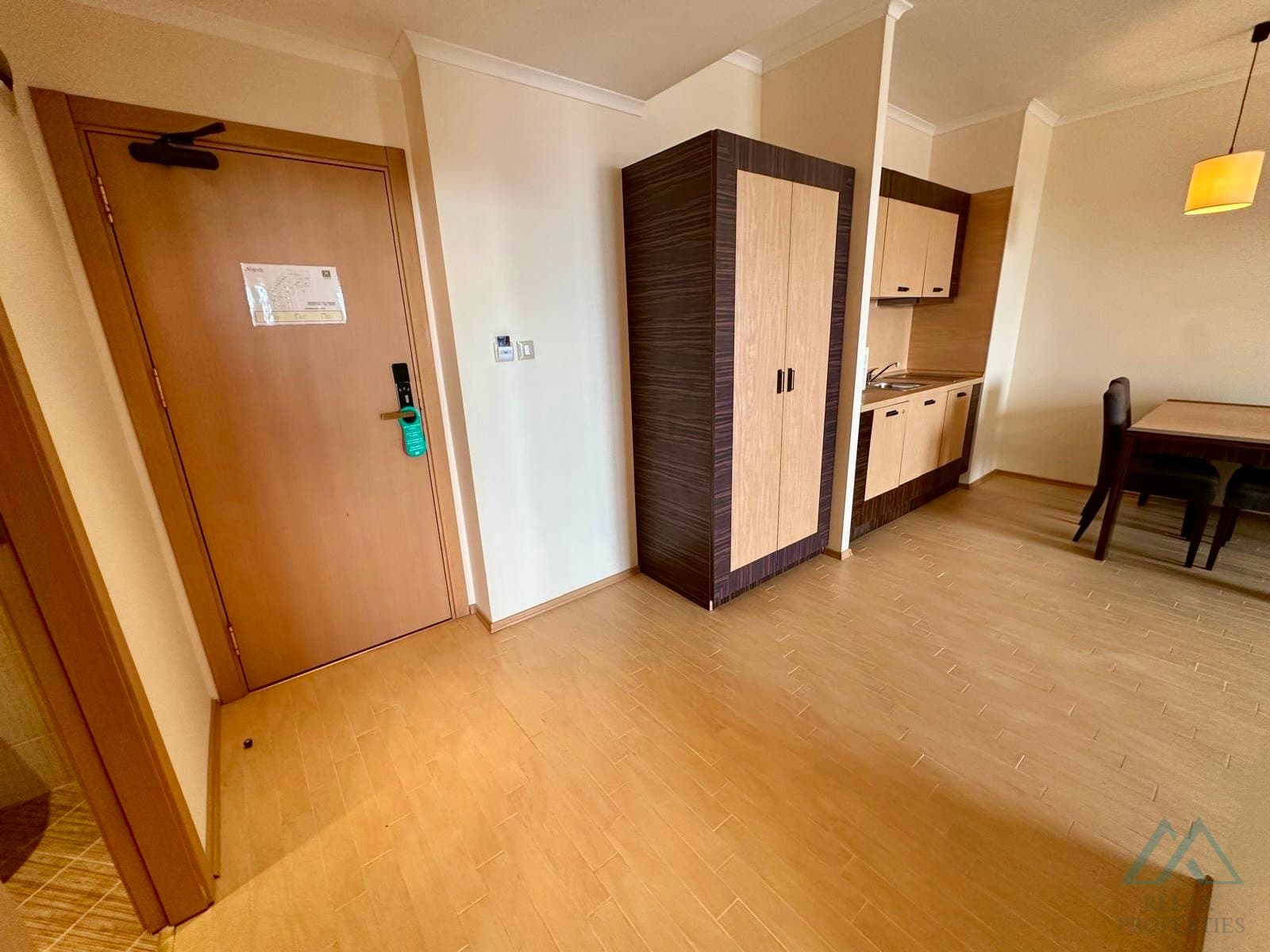 Apartmán s výhľadom na more priamo pri pláži v komplexe Majestic, Slnečné pobrežie, Bulharsko - foto 2