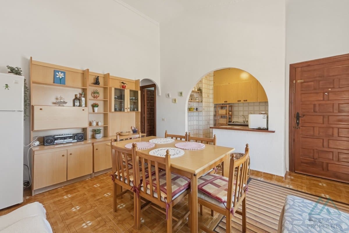3 izbový apartmán, výhľad na more, 500m od pláže, La Mata, Španielsko - foto 6