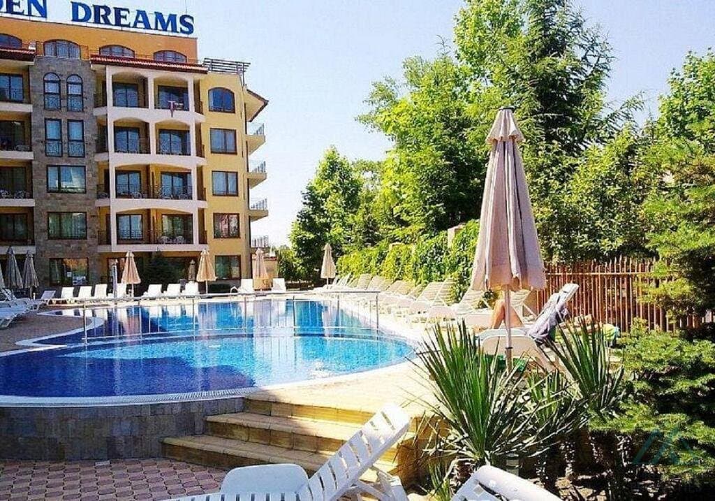 2 izbový apartmán s parkovaním len 300m od mora, Slnečné pobrežie, Bulharsko - 1