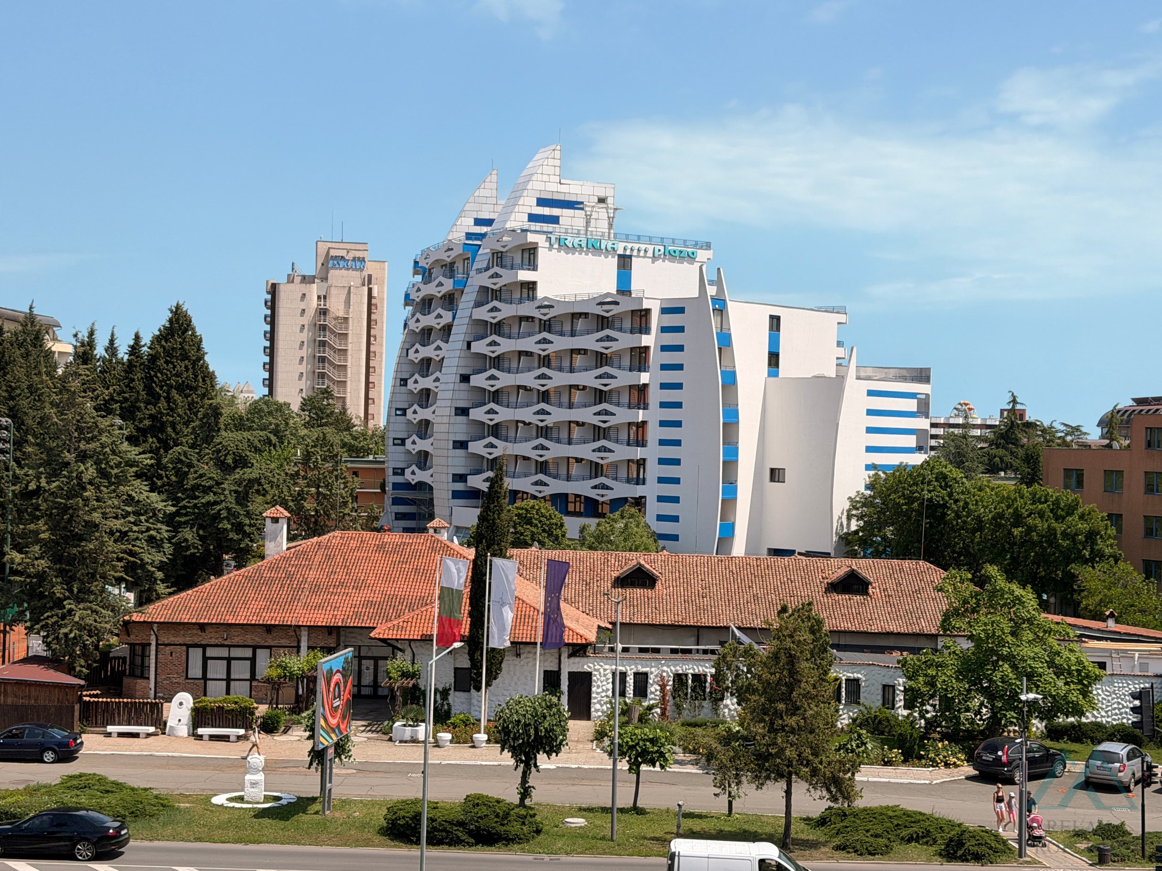 2 izbový apartmán s parkovaním len 300m od mora, Slnečné pobrežie, Bulharsko - foto 14